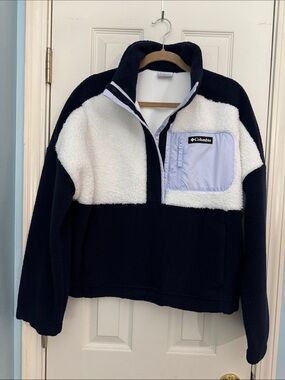 Columbia Black and White Sherpa Half-Zip with Light Lavender Chest Pocket